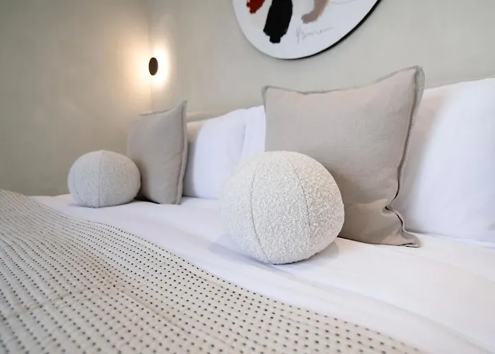2 Luxury In Condesa With Rooftops 18br Holiday home Mexico City